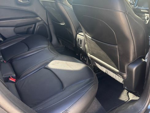 Used 2020 Jeep Compass Limited image 16