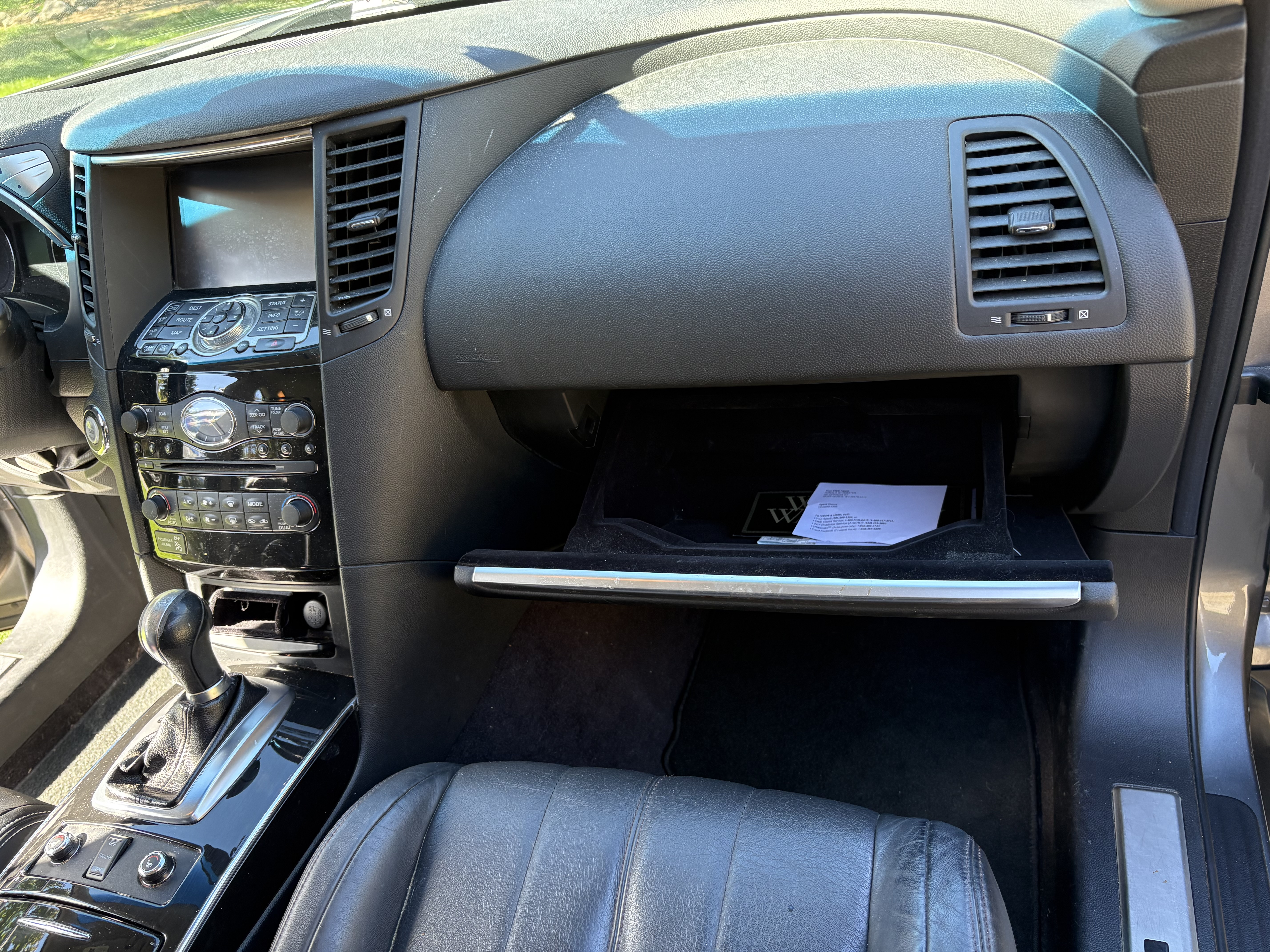 Used 2015 INFINITI QX70 AWD w/ Premium Package image 21
