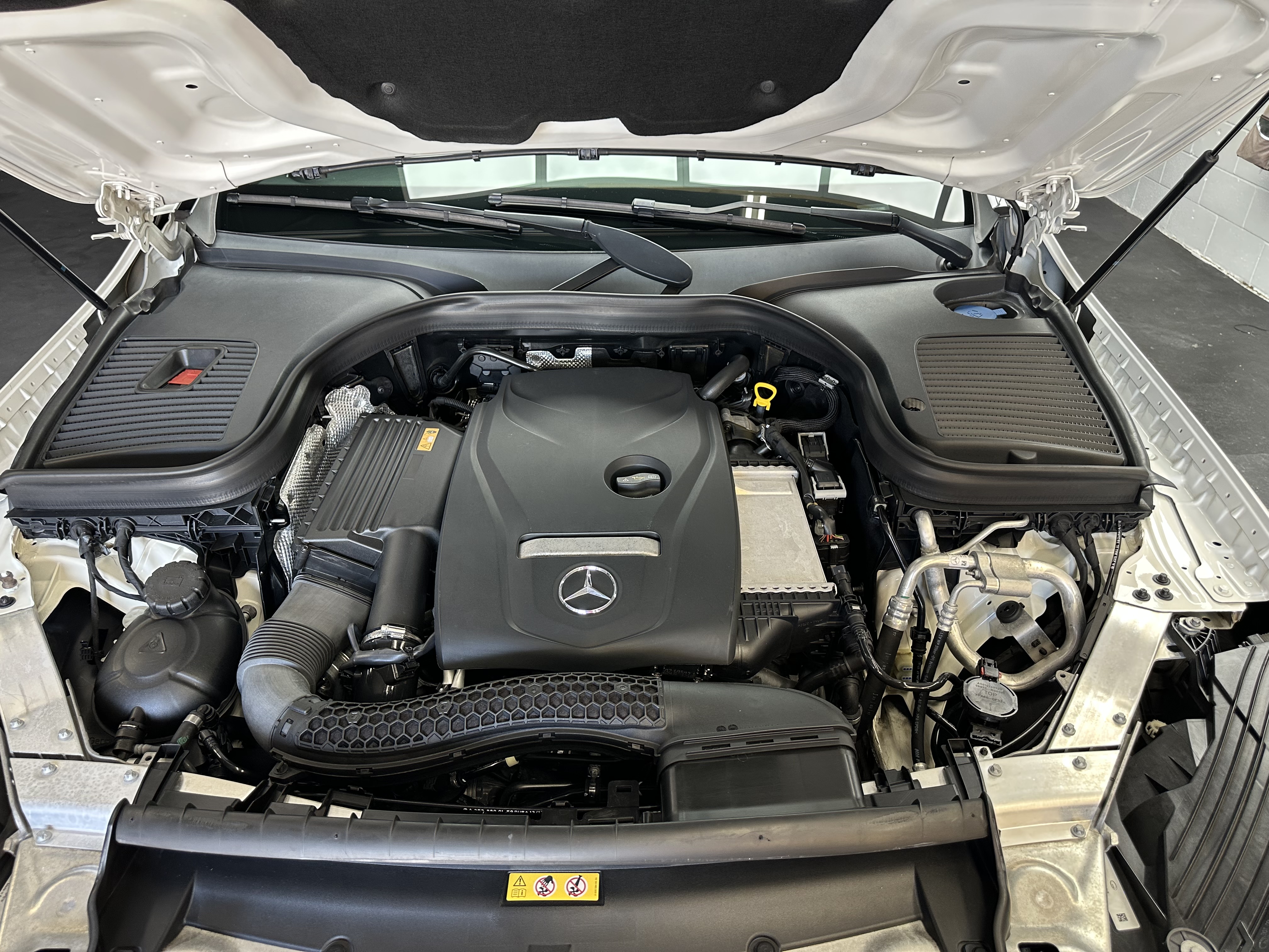 Used 2017 Mercedes-Benz GLC 300 image 11