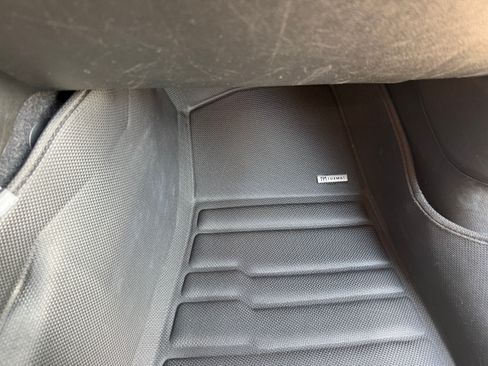 Used 2022 Jeep Wrangler Unlimited Rubicon 4xe w/ Cold Weather Group image 21