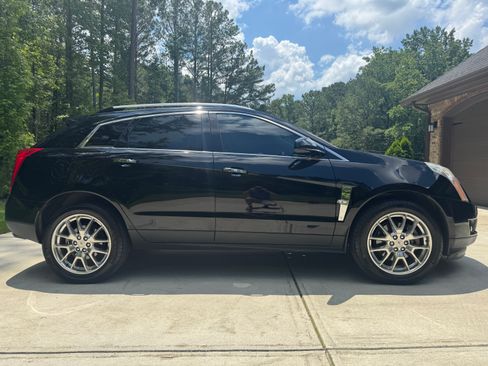 Used 2010 Cadillac SRX Premium image 5