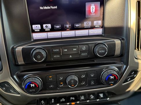 Used 2016 GMC Sierra 2500 Denali w/ Duramax Plus Package image 16