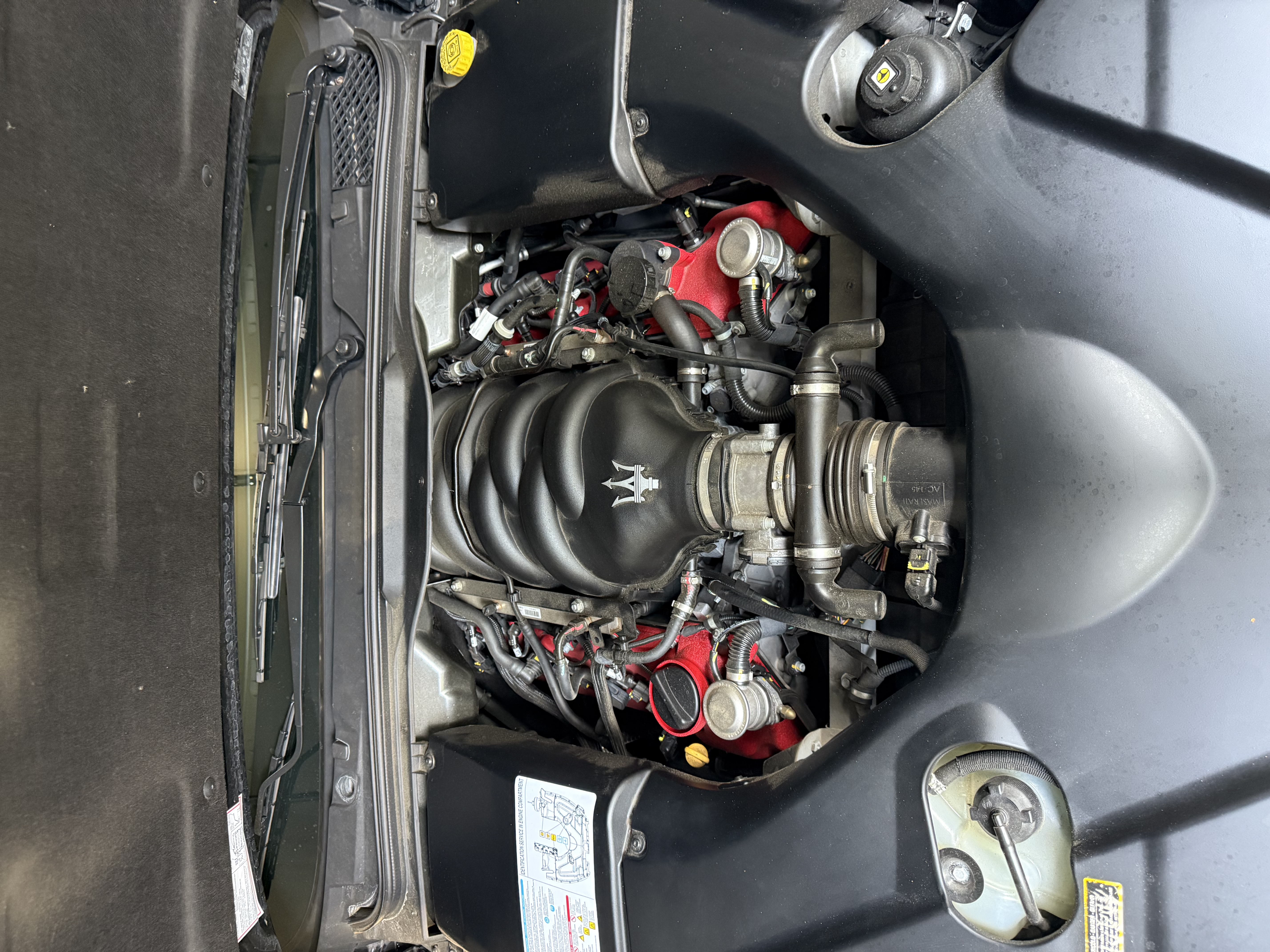 Used 2012 Maserati GranTurismo S RWD image 10