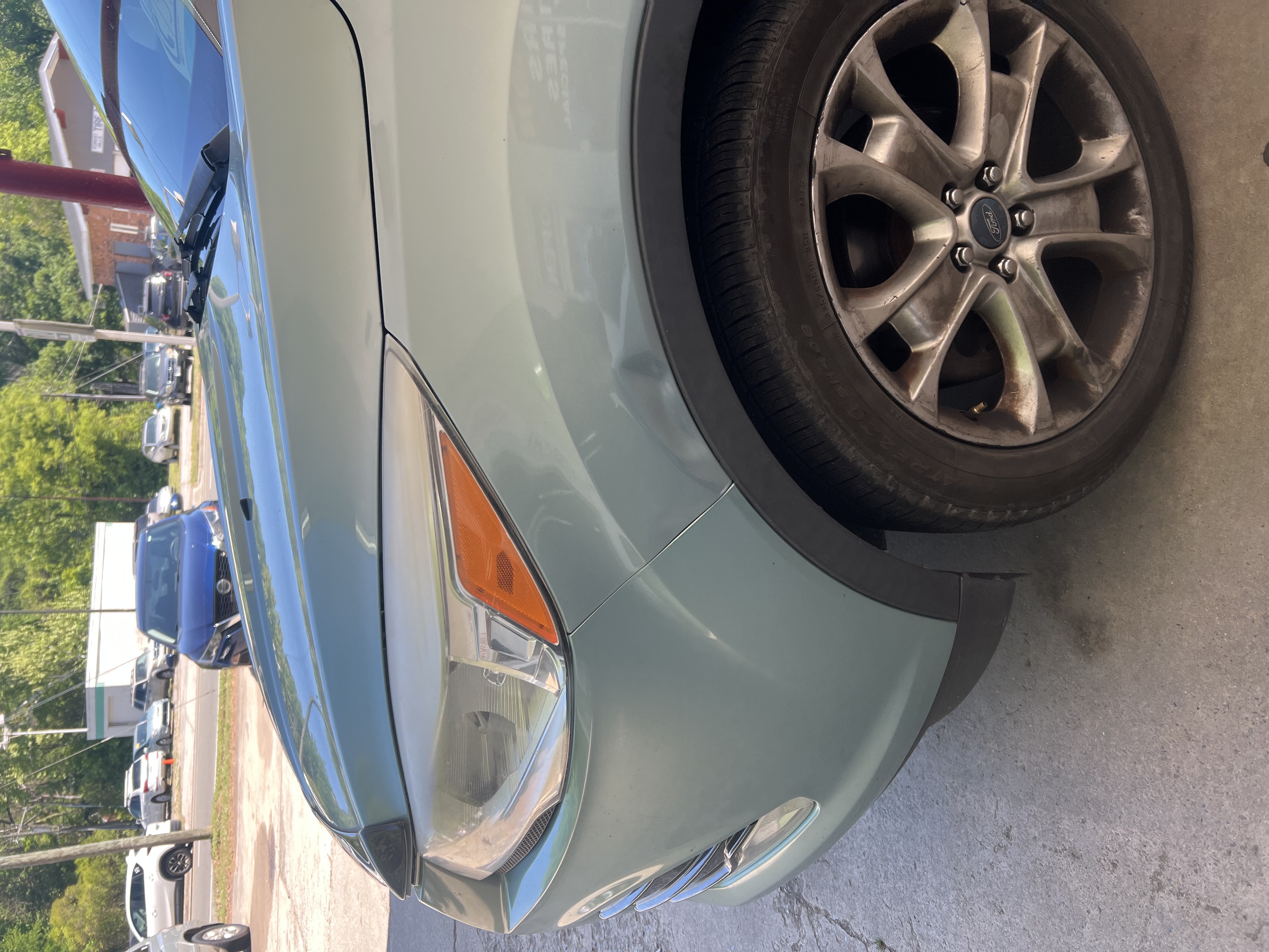 Used 2013 Ford Escape SEL FWD image 12