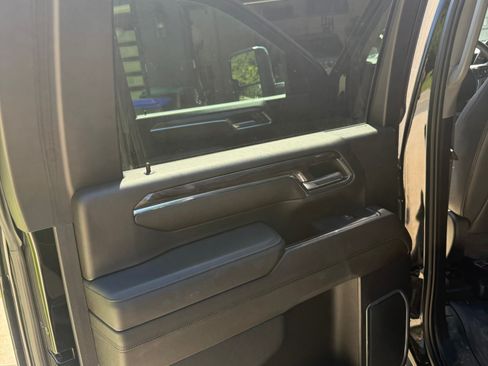 Used 2024 Chevrolet Silverado 2500 LTZ w/ LTZ Plus Package AWD/4WD image 16