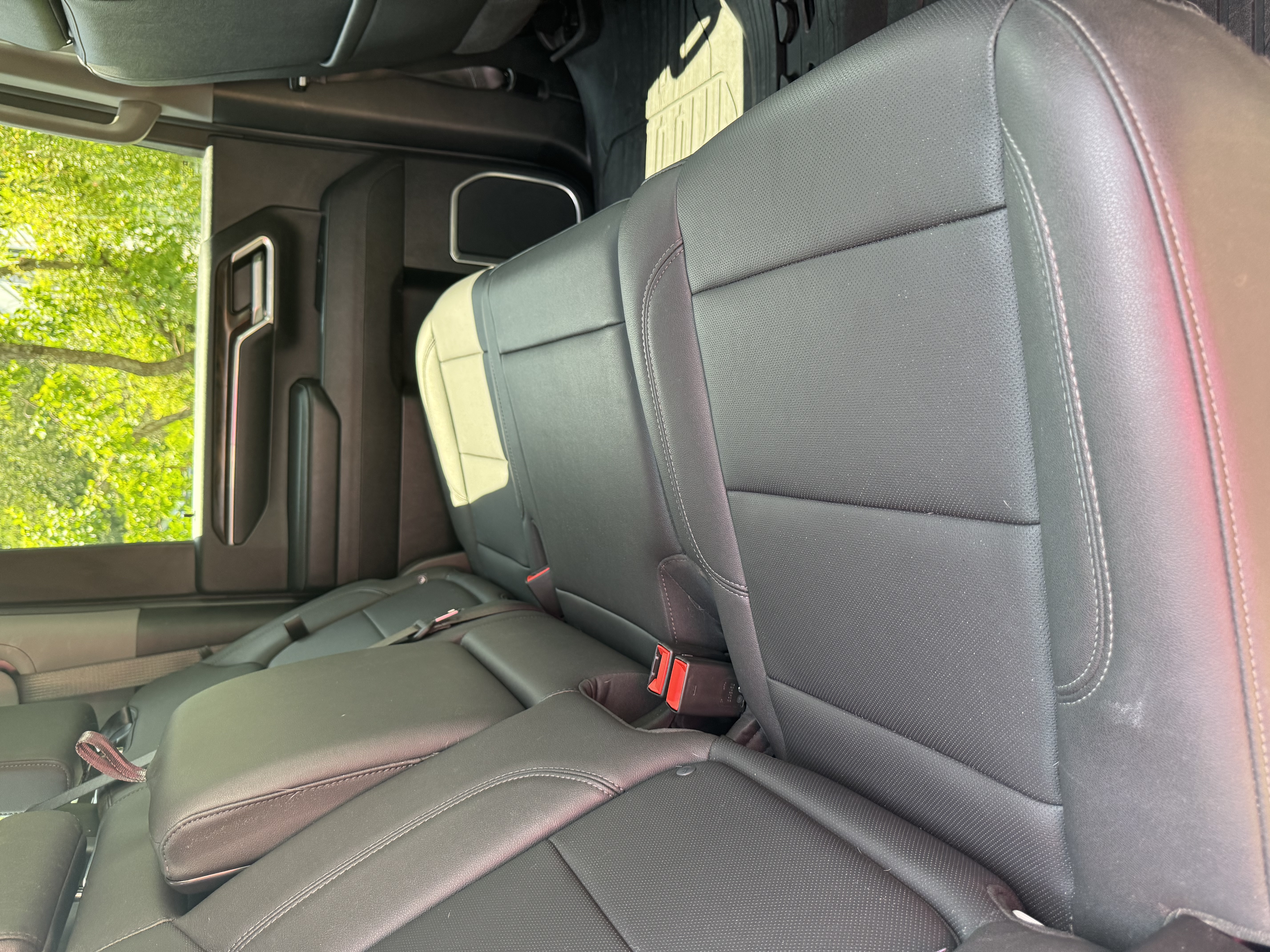 Used 2024 GMC Sierra 2500 SLT w/ SLT Premium Package AWD/4WD image 14