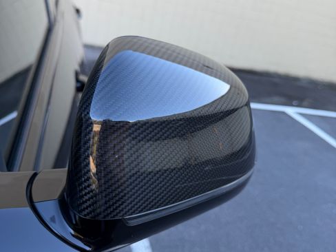 Used 2021 BMW X5 M50i w/ Executive Package image 25