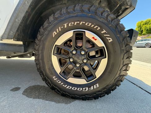 Used 2020 Jeep Wrangler Unlimited Rubicon w/ Steel Bumper Group AWD/4WD image 21