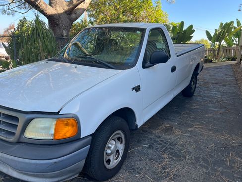 Used 2004 Ford F150 XL image 5