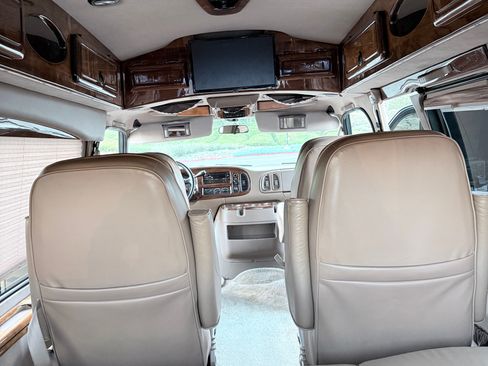 Used 2002 Dodge B1500 image 19