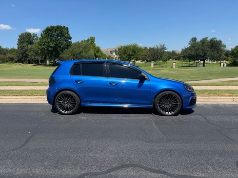 Used 2013 Volkswagen Golf 4-Door image 11