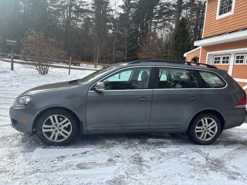 Used 2014 Volkswagen Jetta TDI image 1