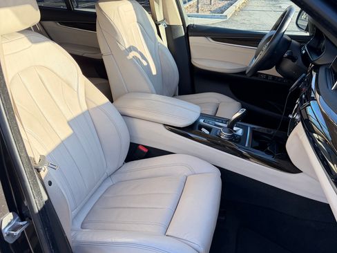 Used 2016 BMW X5 xDrive35d image 8