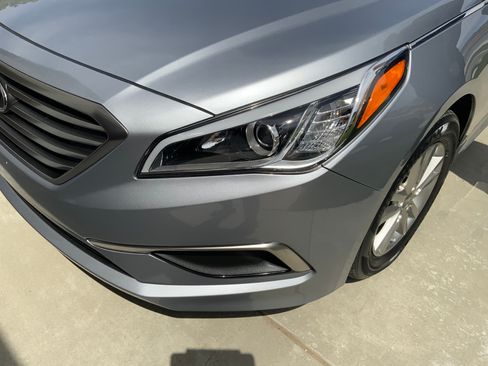 Used 2017 Hyundai Sonata SE image 8