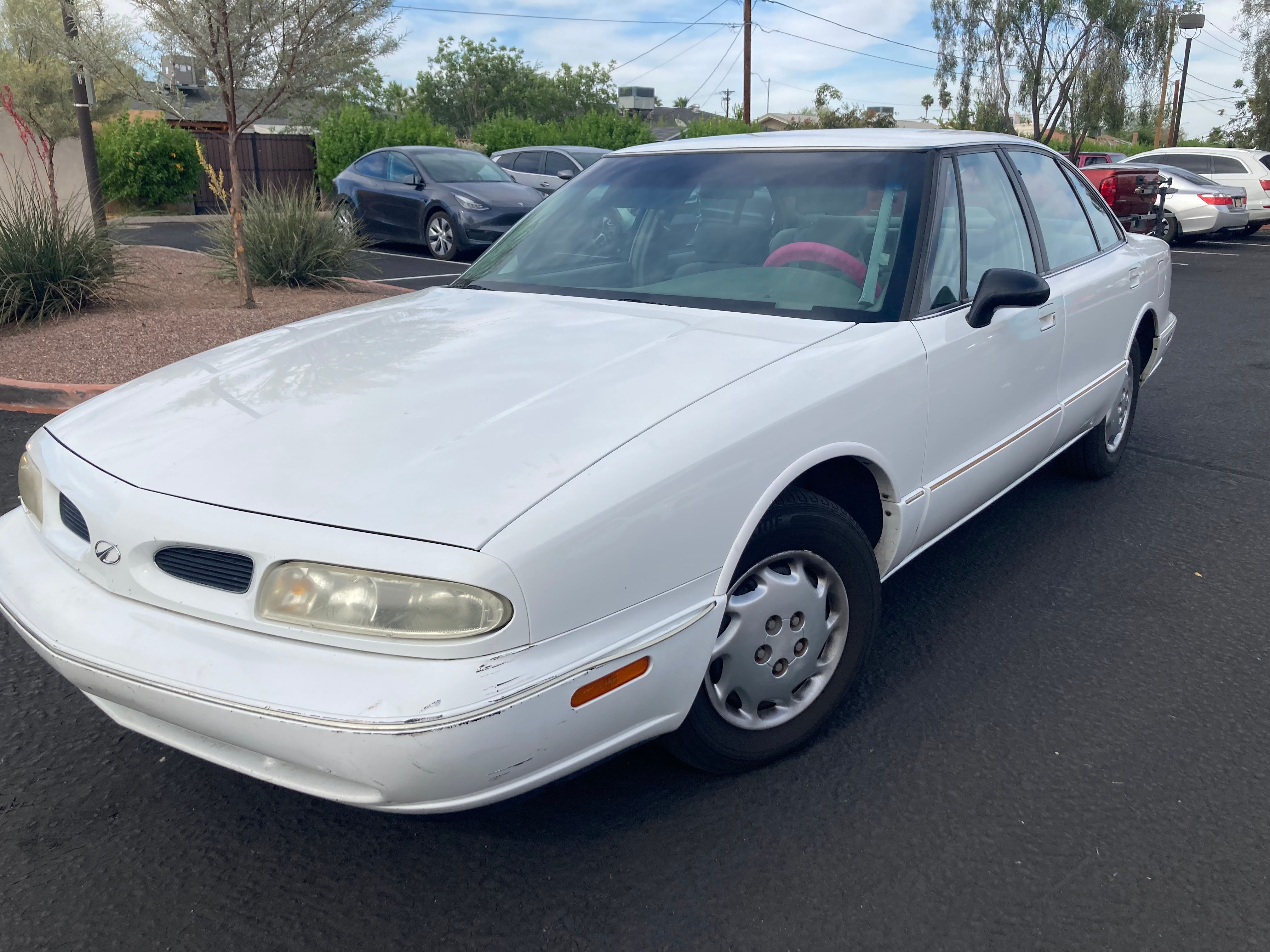 Used 1999 Oldsmobile 88 Royale LS FWD image 11
