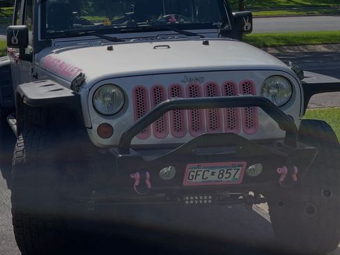 Used 2012 Jeep Wrangler Unlimited Sport AWD/4WD image 27