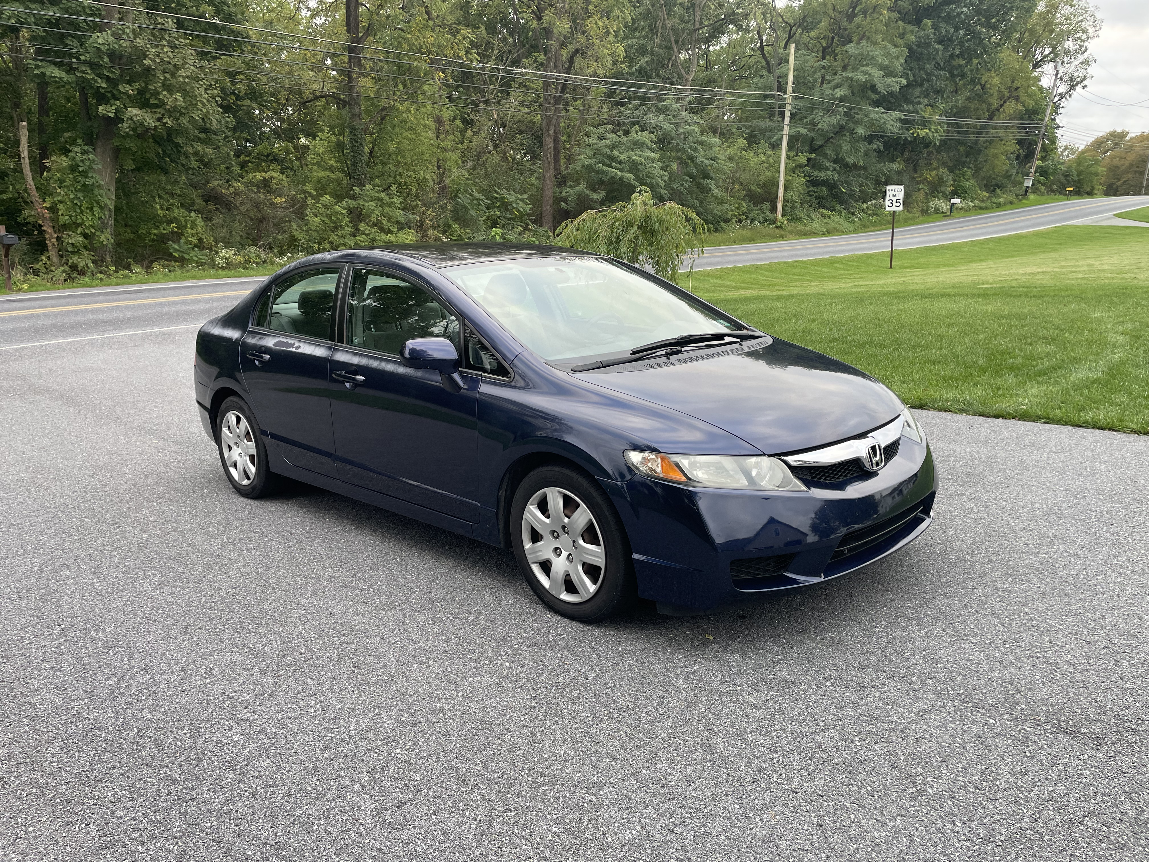 Used 2010 Honda Civic LX image 5