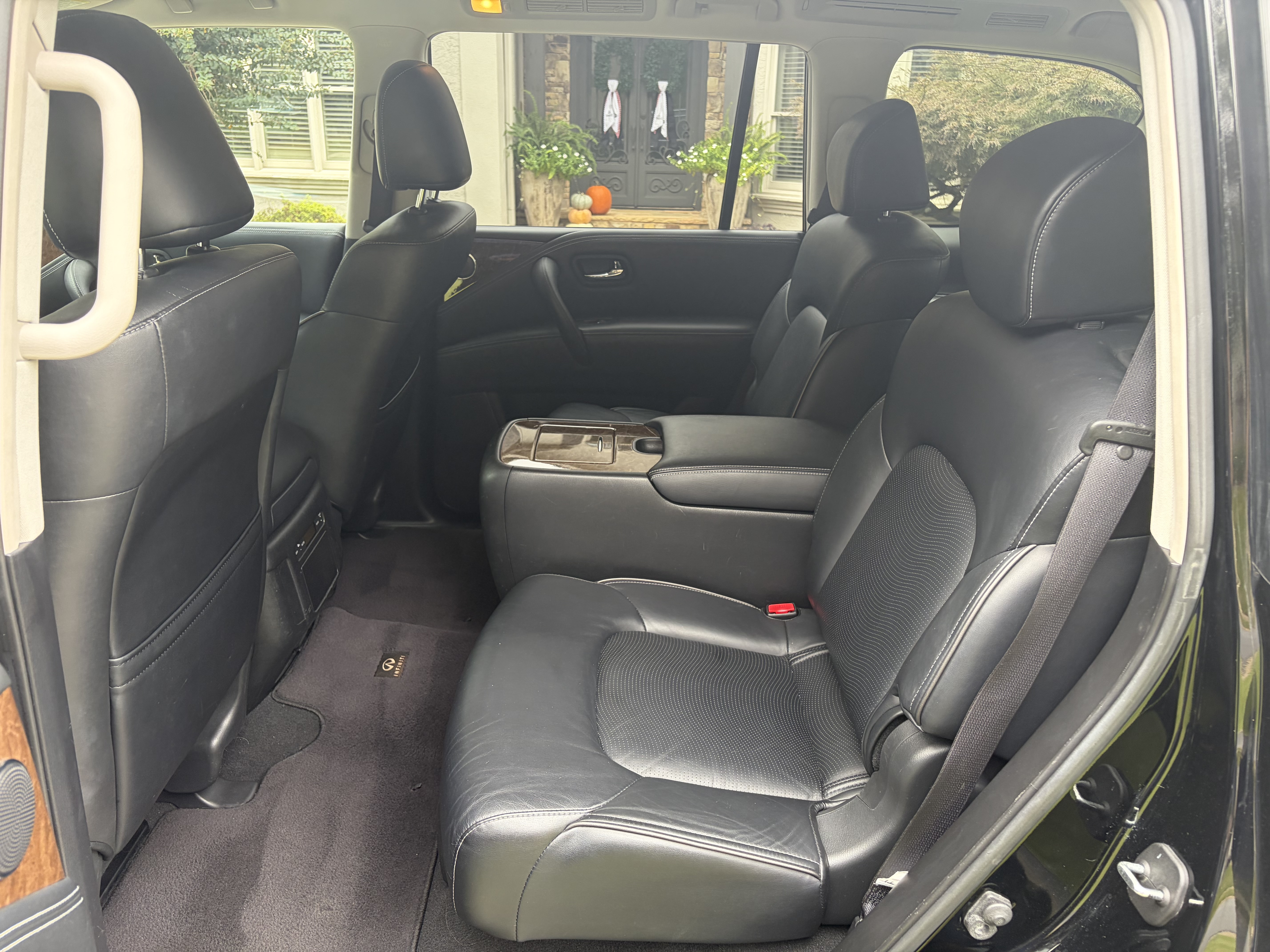 Used 2016 INFINITI QX80 2WD image 12