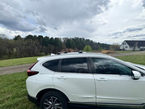 Used 2022 Honda CR-V Touring image 6