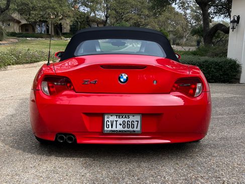 Used 2006 BMW Z4 3.0i image 5