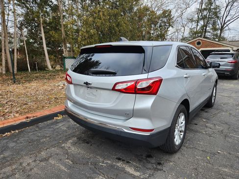 Used 2018 Chevrolet Equinox LT image 5
