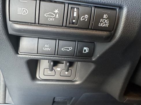 Used 2024 Toyota Land Cruiser w/ Premium Package image 20