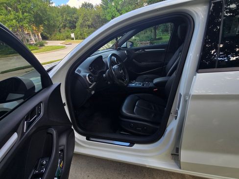 Used 2018 Audi A3 2.0T Premium image 10