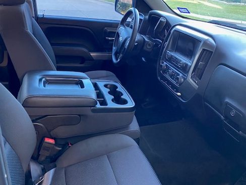 Used 2017 Chevrolet Silverado 1500 LT w/ All Star Edition AWD/4WD image 8