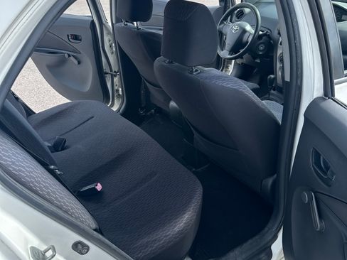 Used 2011 Toyota Yaris Sedan image 15