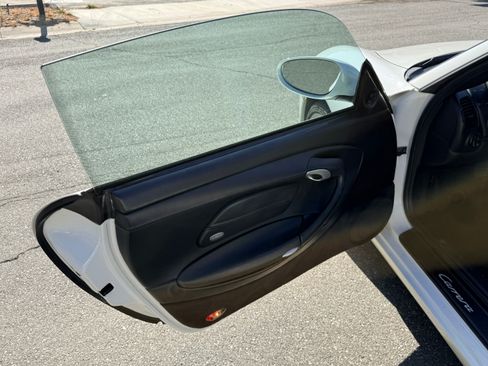 Used 2002 Porsche 911 GT3 RS image 18