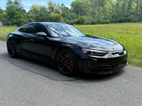 Used 2022 Audi RS e-tron GT w/ Year 1 Package AWD/4WD image 6