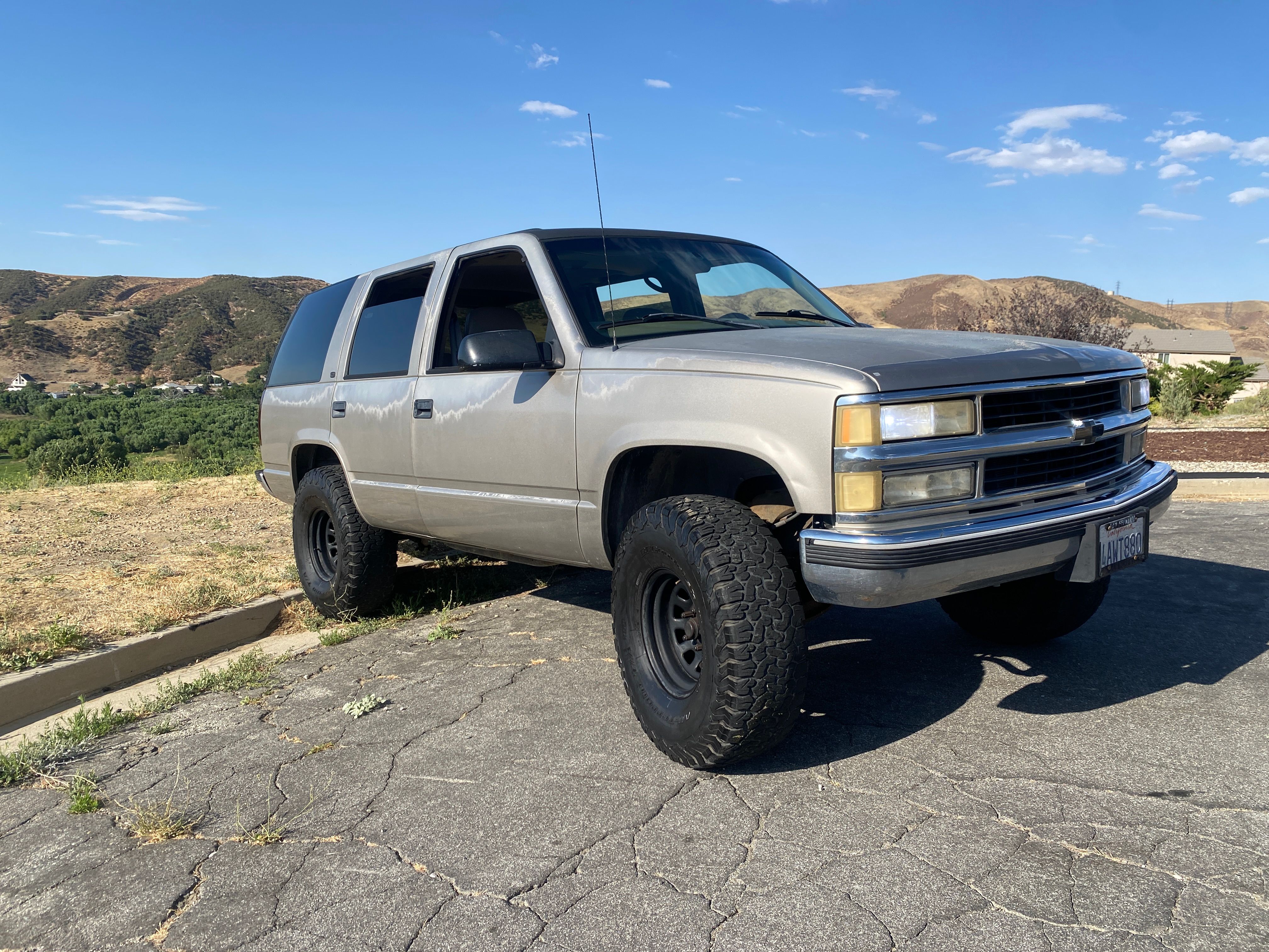 Used 1999 Chevrolet Tahoe 2WD w/ Comfort & Security Pkg image 4