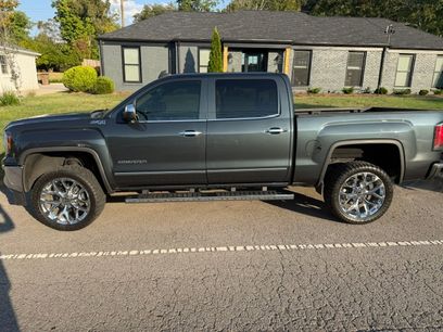 Used 2018 GMC Sierra 1500 SLT w/ SLT Premium Package