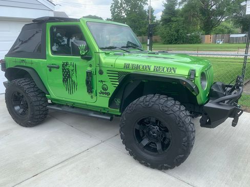 Used 2018 Jeep Wrangler Rubicon w/ Steel Bumper Group image 1