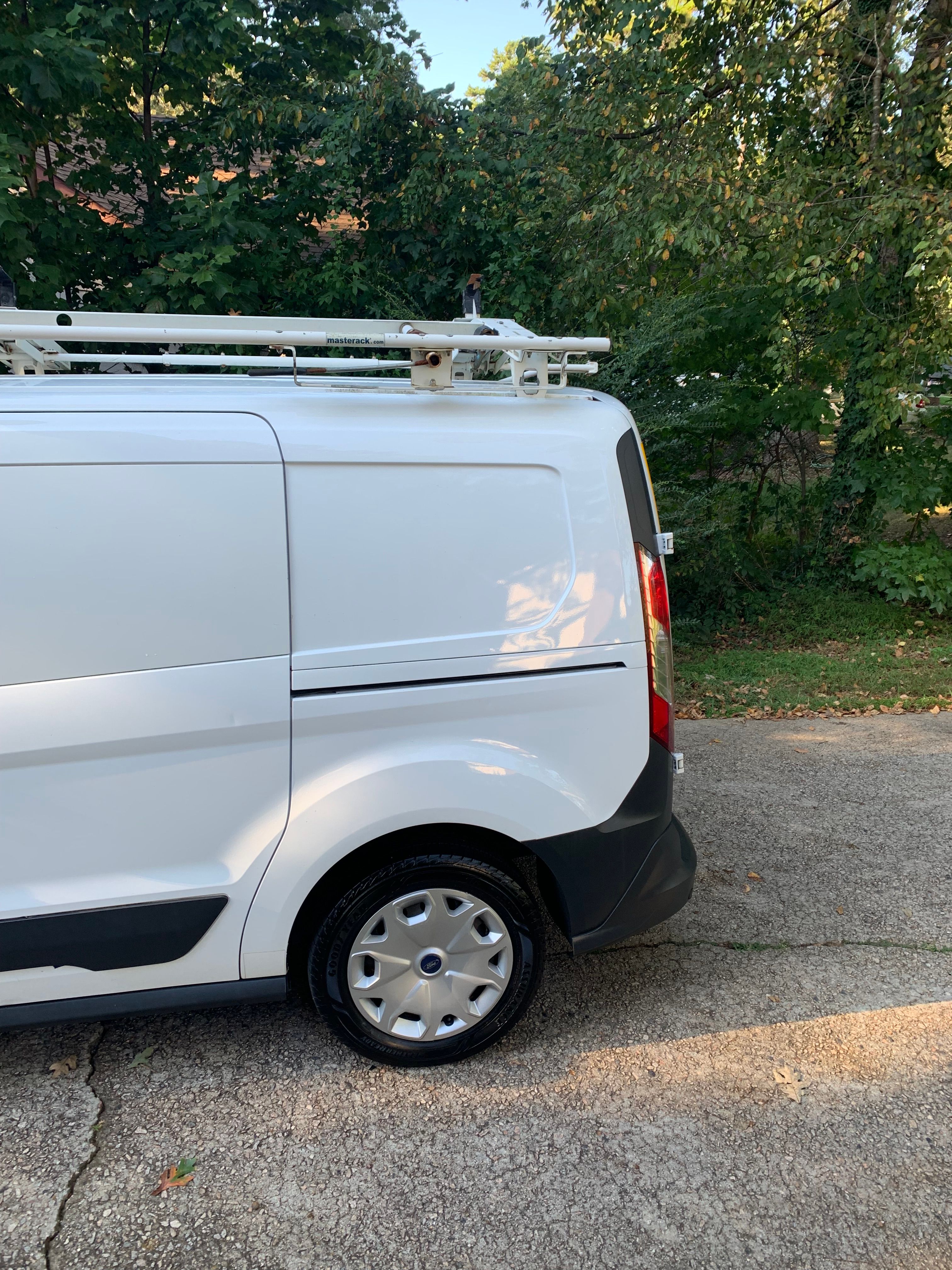 Used 2016 Ford Transit Connect XL FWD image 6