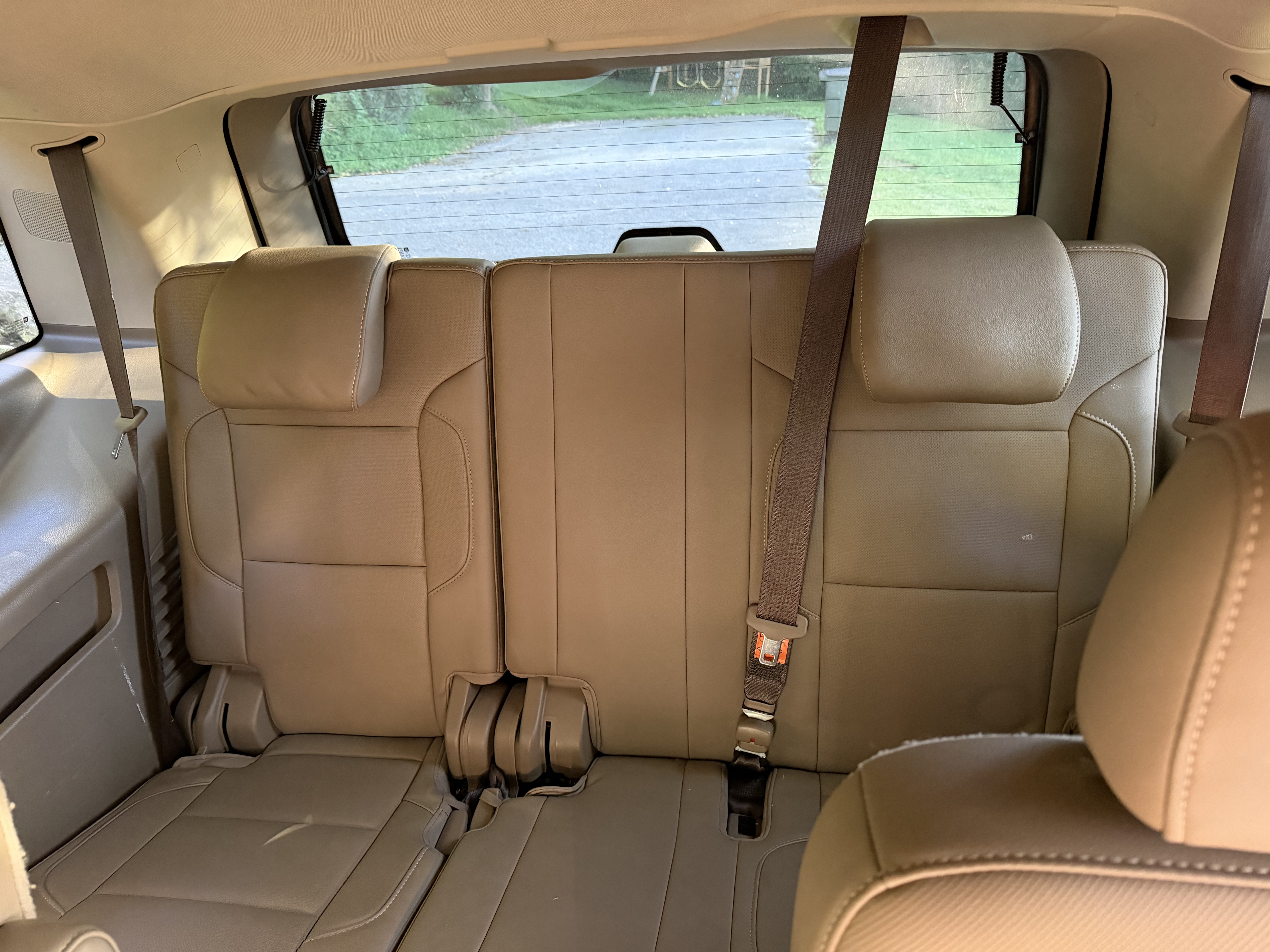 Used 2019 GMC Yukon SLT w/ HD Trailering Package RWD image 14