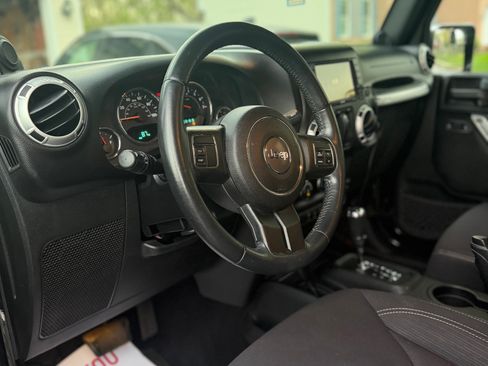 Used 2013 Jeep Wrangler Sahara w/ Mopar Chrome Edition Group image 13