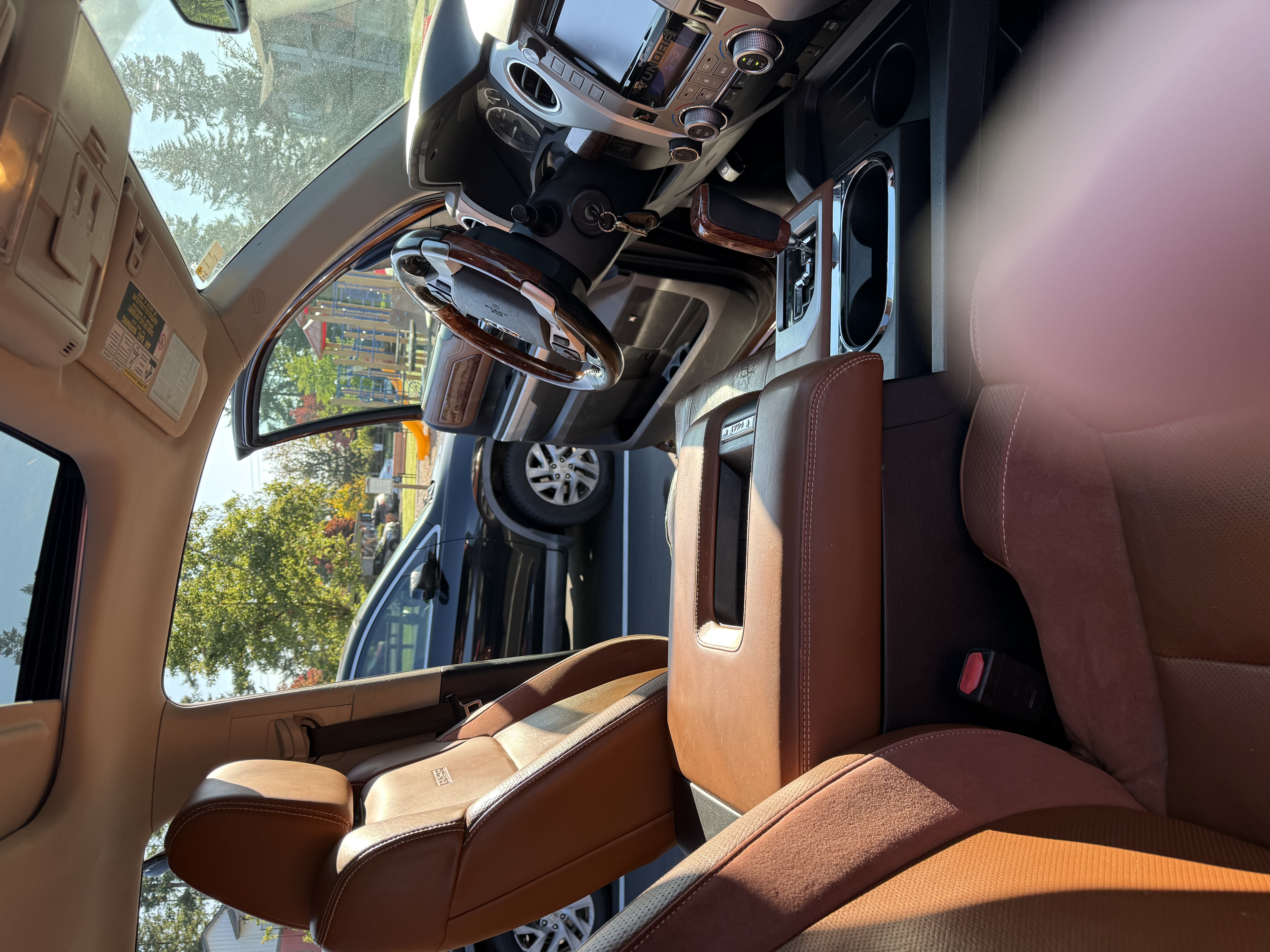 Used 2014 Toyota Tundra 1794 Edition AWD/4WD image 5