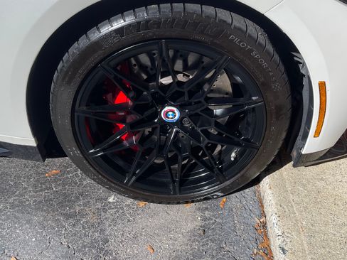 Used 2022 BMW M4 xDrive Competition w/ M Carbon Exterior Package image 16