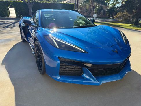 Used 2025 Chevrolet Corvette Z06 image 29