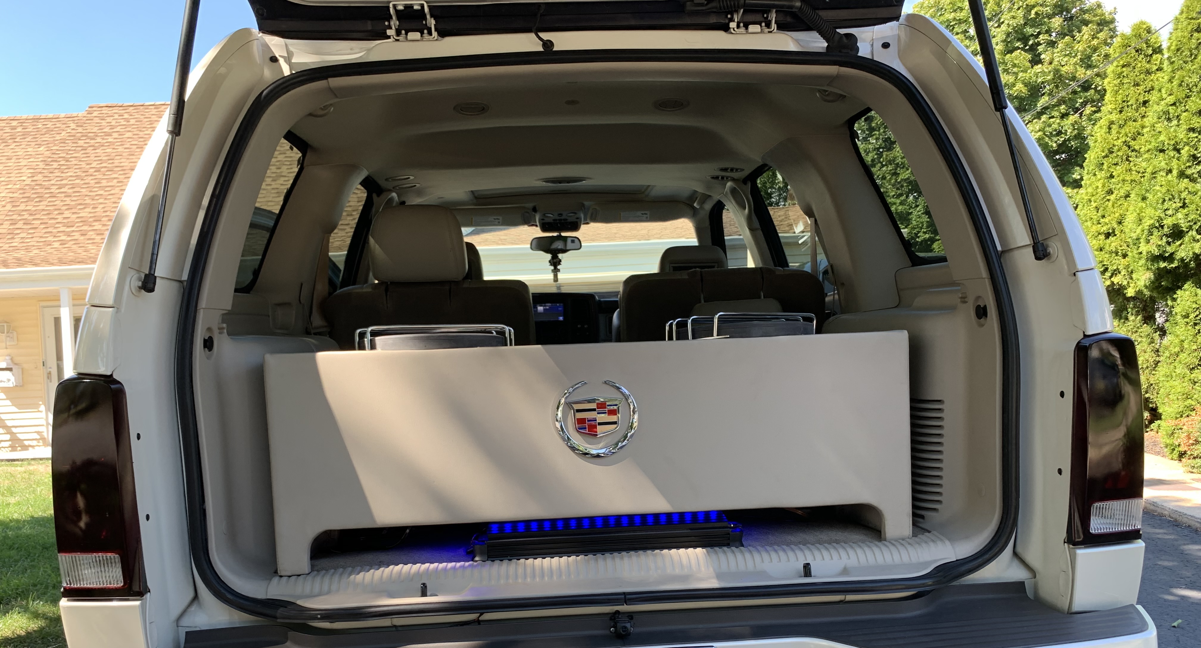 Used 2004 Cadillac Escalade AWD image 20