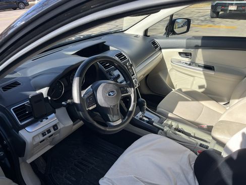 Used 2016 Subaru Impreza 2.0i Premium image 5