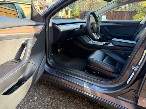 Used 2022 Tesla Model 3 Long Range image 5