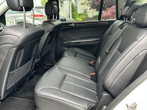Used 2010 Mercedes-Benz GL 450 4MATIC image 10
