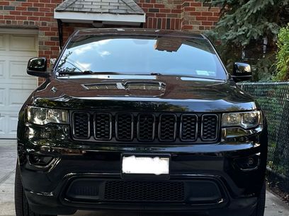Used 2018 Jeep Grand Cherokee Altitude