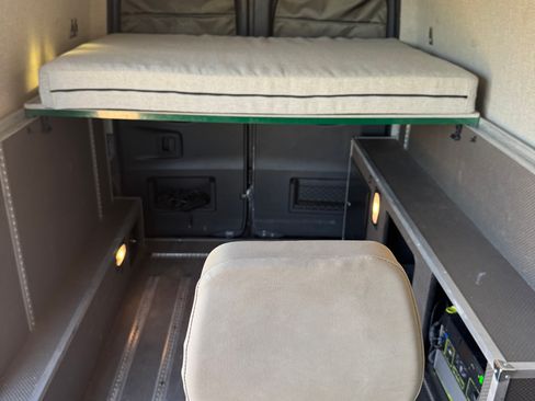 Used 2020 Mercedes-Benz Sprinter 2500 image 6