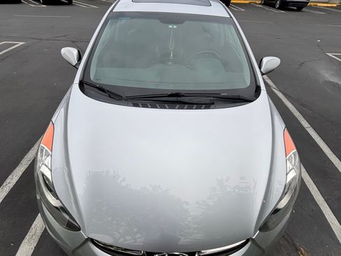 Used 2011 Hyundai Elantra Limited image 17