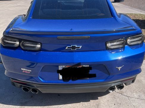 Used 2019 Chevrolet Camaro LT w/ RS Package image 10