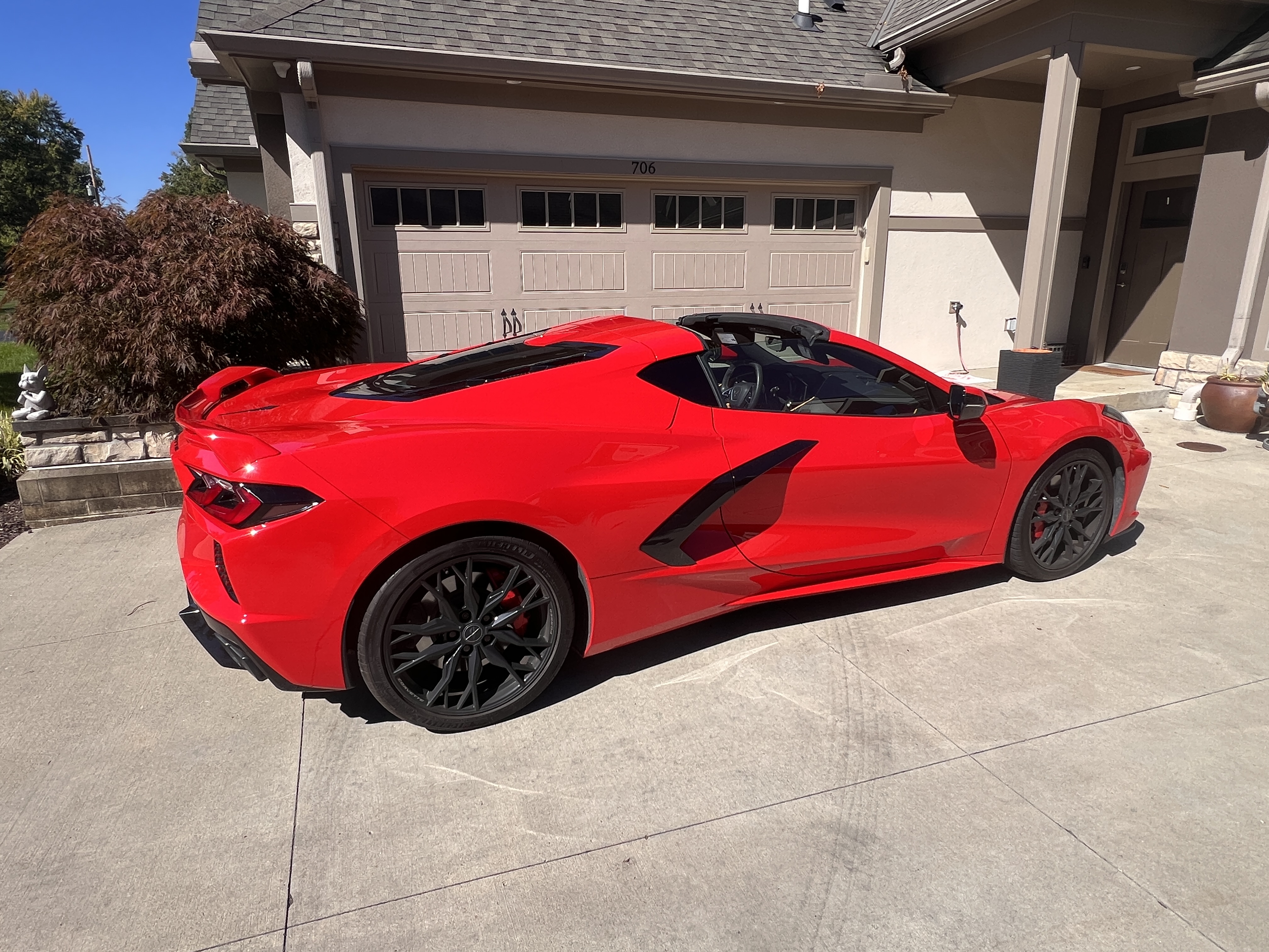Used 2024 Chevrolet Corvette Stingray Preferred Cpe w/ Z51 Performance Package RWD image 15