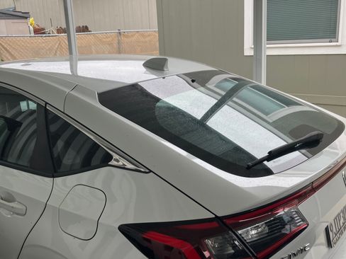 Used 2023 Honda Civic LX image 9